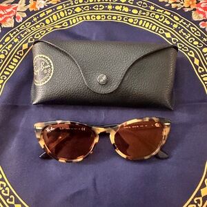 🐈☀️ Ray-Ban Nina Cateye Tortoise Shell Sunglasses